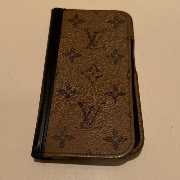 Louis Vuitton Monogram Reverse Canvas iPhone 14 Standard Folio Case Wallet Tan - Picture 1 of 14